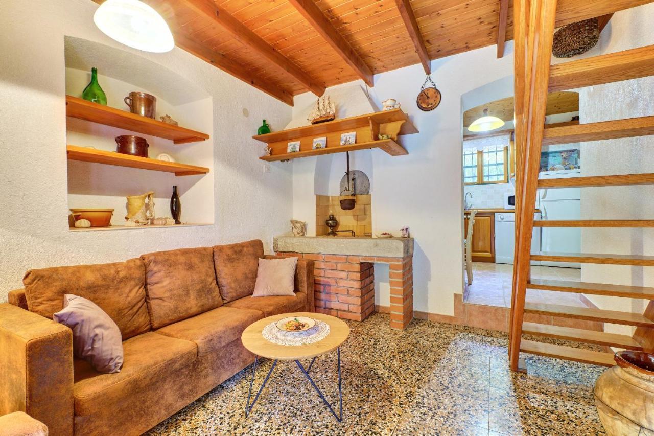 Casa Aromatica Maria Βίλα Mali Lošinj Εξωτερικό φωτογραφία